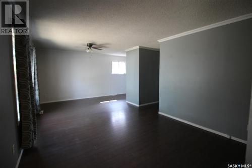 627 1St Street W, Shaunavon, SK - Indoor Photo Showing Other Room