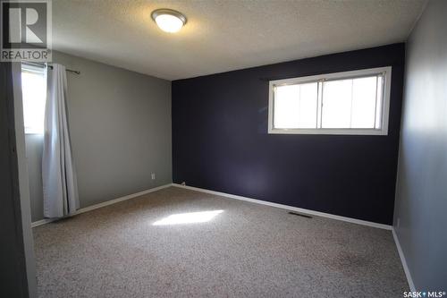 627 1St Street W, Shaunavon, SK - Indoor Photo Showing Other Room