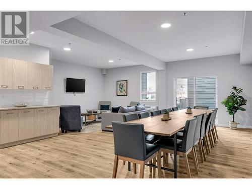 722 Valley Road Unit# 410, Kelowna, BC - Indoor Photo Showing Dining Room