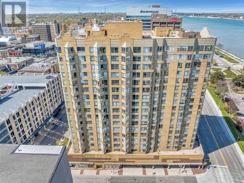 75 Riverside Drive East Unit# 810, Windsor, ON - Outdoor With Body Of Water With Facade With View