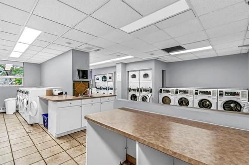 150 Charlton Avenue E|Unit #708, Hamilton, ON - Indoor Photo Showing Laundry Room