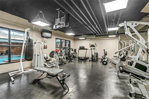 150 Charlton Avenue E|Unit #708, Hamilton, ON - Indoor Photo Showing Gym Room