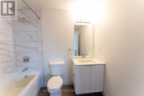 1107 - 22 Hughson Street N, Hamilton, ON - Indoor Photo Showing Bathroom