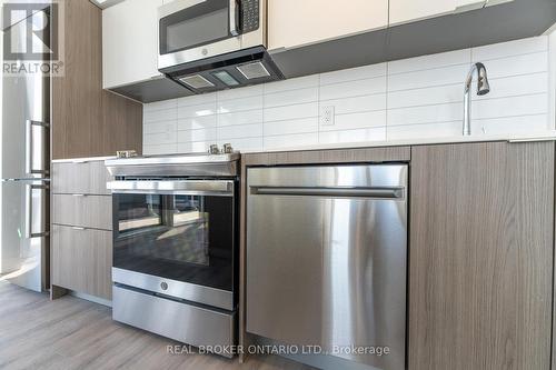 1107 - 22 Hughson Street N, Hamilton, ON - Indoor Photo Showing Kitchen