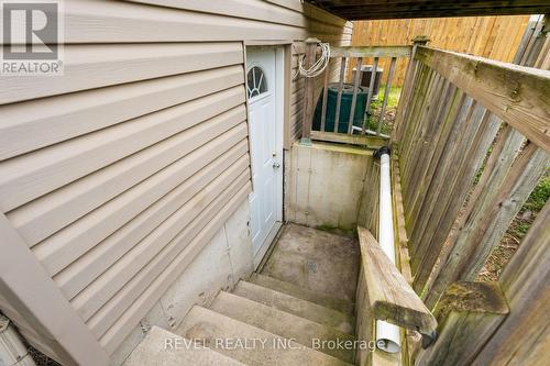 1 Thornton Street, St. Catharines, ON - Outdoor