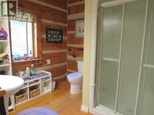 73 Gardiner St, Huron Shores, ON - Indoor Photo Showing Bathroom