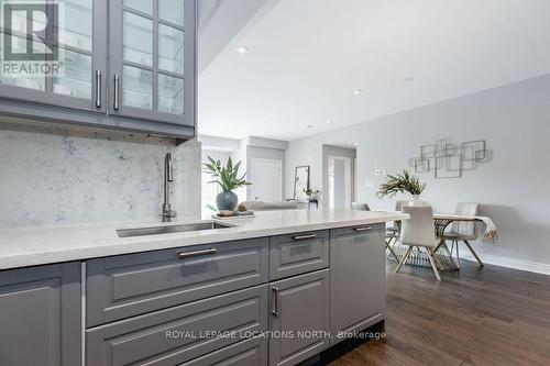 406 - 44 Ferndale Drive S, Barrie (Ardagh), ON - Indoor Photo Showing Kitchen