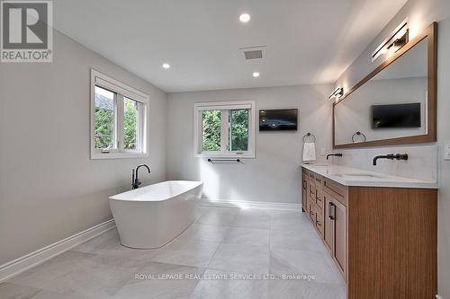 1217 Bowman Drive, Oakville (Glen Abbey), ON - Indoor Photo Showing Bathroom