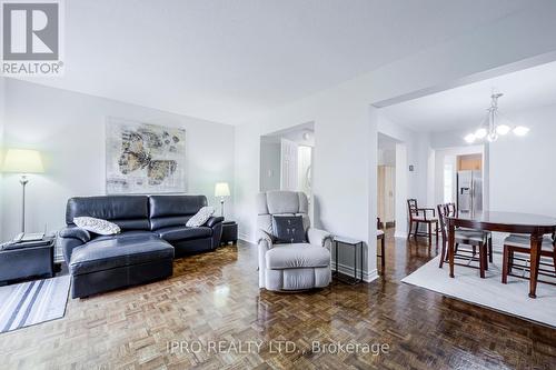 67 - 3265 South Millway N, Mississauga (Erin Mills), ON - Indoor Photo Showing Living Room