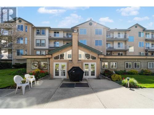 251 6 Street Se Unit# 205, Salmon Arm, BC - Outdoor With Facade