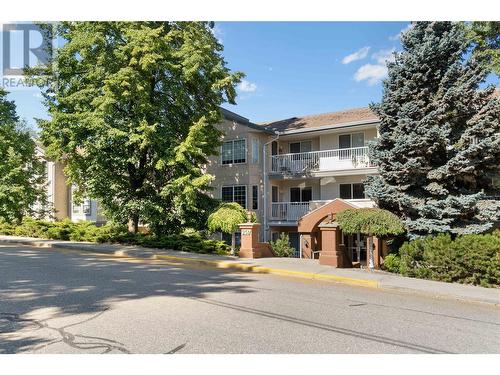 251 6 Street Se Unit# 205, Salmon Arm, BC - Outdoor With Facade