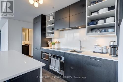 Ph1 - 20 Edward Street, Toronto (Bay Street Corridor), ON - Indoor Photo Showing Kitchen With Upgraded Kitchen