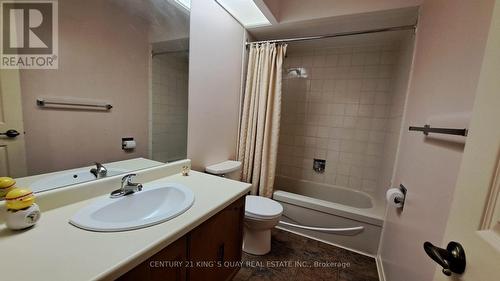 79 Elmfield Crescent, Toronto (Steeles), ON - Indoor Photo Showing Bathroom