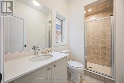 7 William Logan Drive, Richmond Hill, ON - Indoor Photo Showing Bathroom