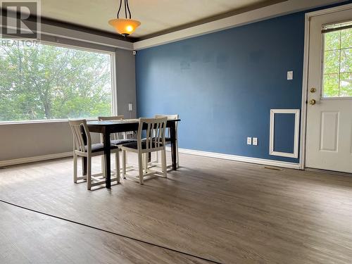 709 100 Avenue, Dawson Creek, BC - Indoor Photo Showing Dining Room