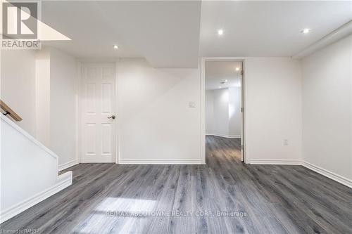 43 Crooks Street, Hamilton (Strathcona), ON - Indoor Photo Showing Other Room