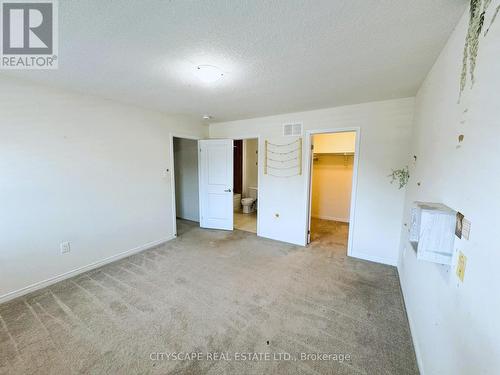 8659 Chickory Trail, Niagara Falls, ON - Indoor Photo Showing Other Room