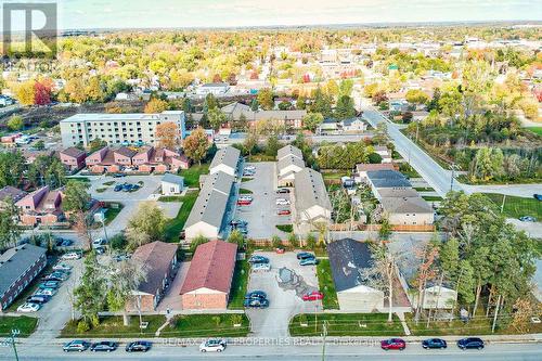 82* Mary Street W, Kawartha Lakes (Lindsay), ON - Outdoor With View