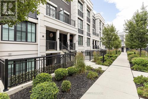 716 - 665 Cricklewood Drive, Mississauga (Mineola), ON - Outdoor With Facade