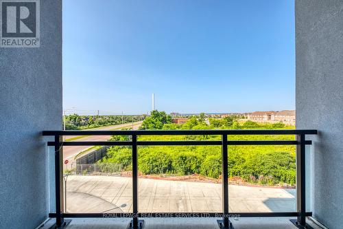 216 - 95 Dundas Street W, Oakville, ON - Outdoor With Balcony With View