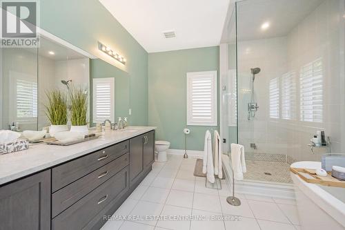 147 Upper Canada Court, Halton Hills (Georgetown), ON - Indoor Photo Showing Bathroom