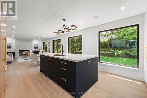 593 Cummer Avenue, Toronto (Bayview Woods-Steeles), ON - Indoor Photo Showing Kitchen With Upgraded Kitchen