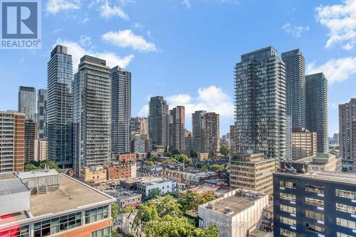 1408 - 33 Charles Street E, Toronto (Church-Yonge Corridor), ON - Outdoor With Facade