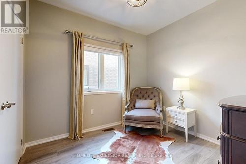 1216 Wellington Street E, Aurora (Bayview Northeast), ON - Indoor Photo Showing Bedroom