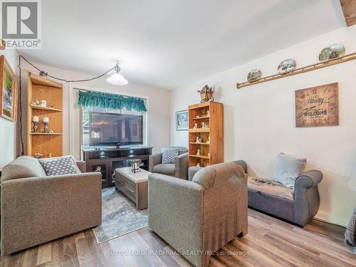 6192 5Th Line, New Tecumseth, ON - Indoor Photo Showing Living Room