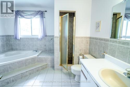 26 Eton Street, Markham (Village Green-South Unionville), ON - Indoor Photo Showing Bathroom