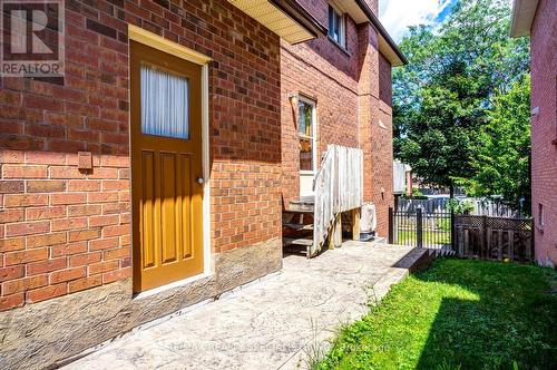 26 Eton Street, Markham (Village Green-South Unionville), ON - Outdoor With Exterior