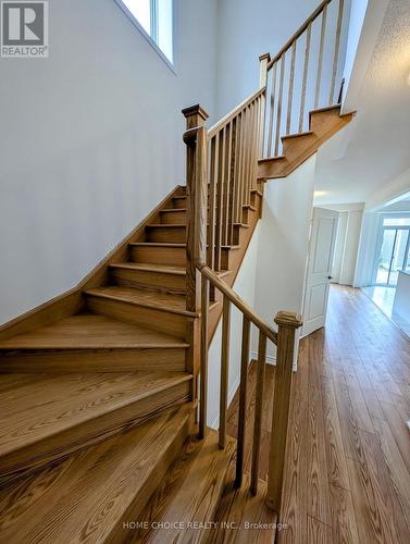 16 Durham Avenue, Barrie (Painswick South), ON - Indoor Photo Showing Other Room