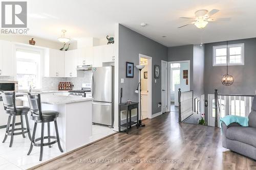 230 Roy Drive, Clearview (Stayner), ON - Indoor Photo Showing Kitchen