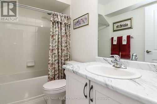 230 Roy Drive, Clearview (Stayner), ON - Indoor Photo Showing Bathroom