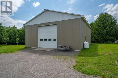 1407 Tracey'S Hill Road, Kawartha Lakes, ON - Outdoor With Exterior