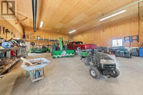 1407 Tracey'S Hill Road, Kawartha Lakes, ON - Indoor