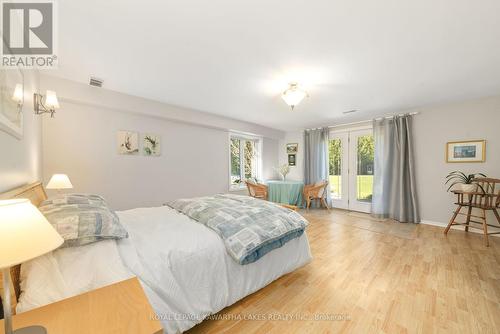 1407 Tracey'S Hill Road, Kawartha Lakes, ON - Indoor Photo Showing Bedroom