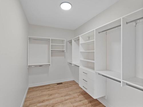 265 Rue Cheval Noir, Kamloops, BC - Indoor With Storage