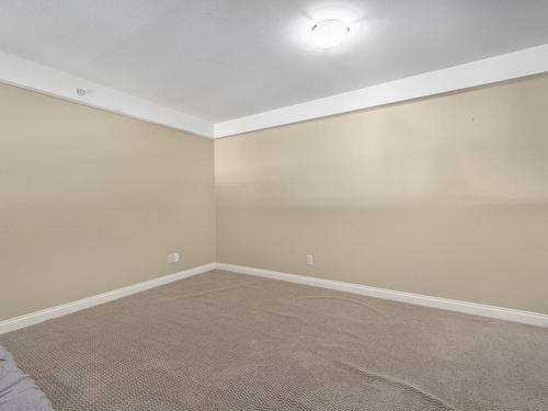 307-1390 Hillside Drive, Kamloops, BC - Indoor Photo Showing Other Room