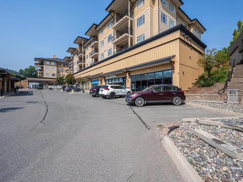 307-1390 Hillside Drive, Kamloops, BC - Outdoor