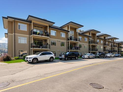 307-1390 Hillside Drive, Kamloops, BC - Outdoor With Facade