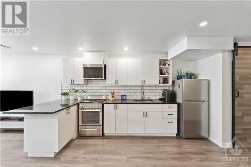 96 Dun Skipper Drive, Ottawa, ON - Indoor Photo Showing Kitchen With Stainless Steel Kitchen