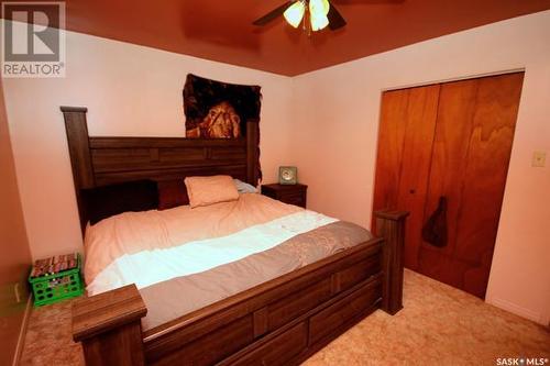 702 Second Street, Estevan, SK - Indoor Photo Showing Bedroom