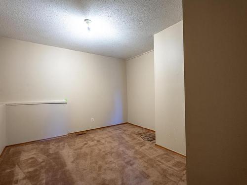 1594 Hillcrest Ave, Kamloops, BC - Indoor Photo Showing Other Room