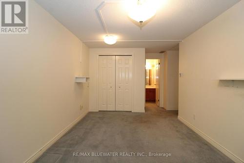 24 - 90 Ontario Street S, Lambton Shores (Grand Bend), ON - Indoor Photo Showing Other Room