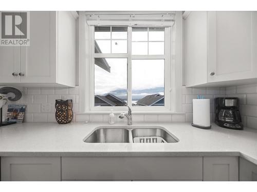 2450 Radio Tower Road Unit# 201, Oliver, BC - Indoor Photo Showing Kitchen With Double Sink