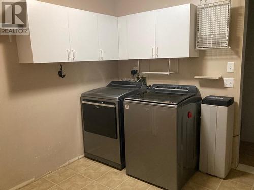 laundry/pantry - 2214 Lakeview Drive, Blind Bay, BC - Indoor Photo Showing Laundry Room