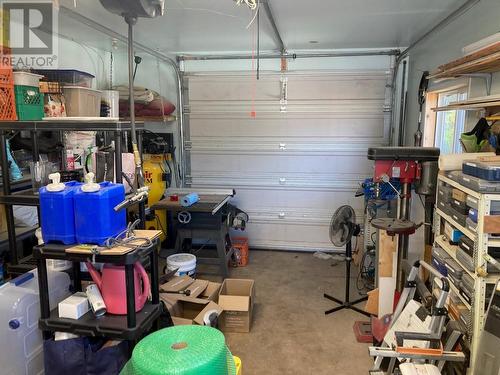 2214 Lakeview Drive, Blind Bay, BC - Indoor Photo Showing Garage