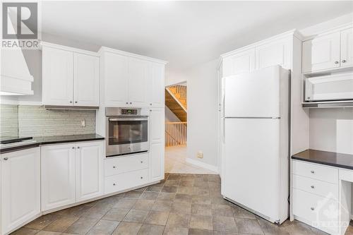 1096 St Pierre Road, Embrun, ON - Indoor Photo Showing Kitchen