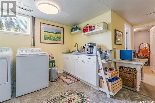 1004 Eden Street, Indian Head, SK - Indoor Photo Showing Laundry Room